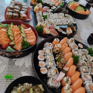 Buffet de comida japonesa